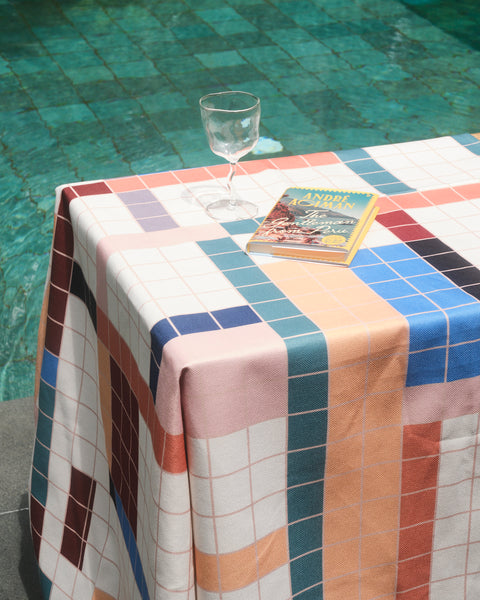 Danni Table Cloth