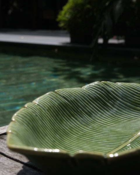 Foglia Serving Plate