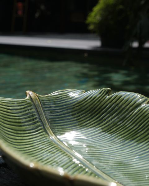Foglia Serving Plate
