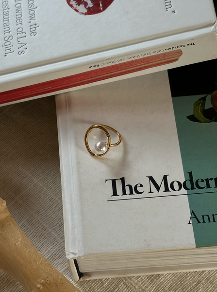 Ariel Pearl Ring