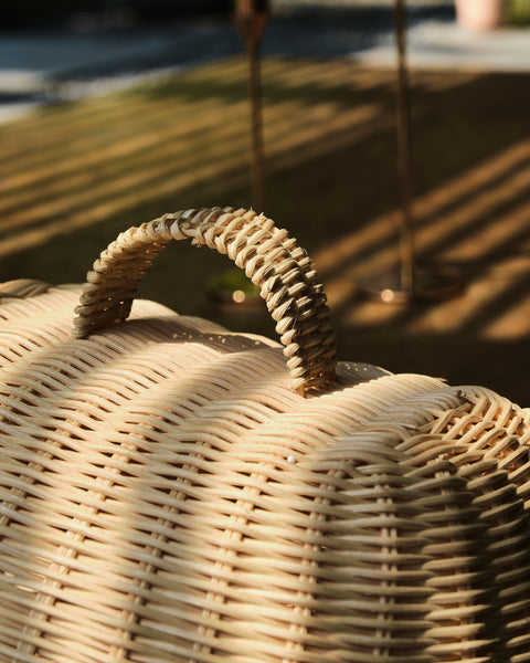 Uluwatu Rattan Tray with Food Cover