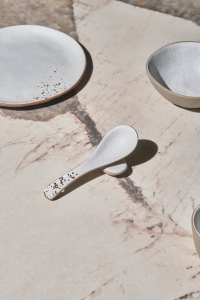 Yuki Chopstick Holder