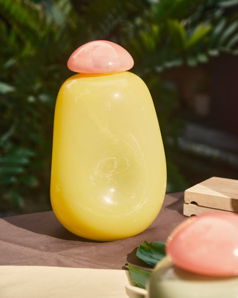 Yumiko Vase with Lid