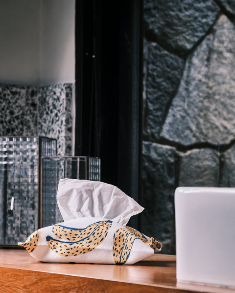 Tropicana Tissue Holder