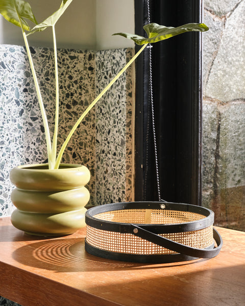 Hilary Round Basket - Small Weave Short with Black Trim