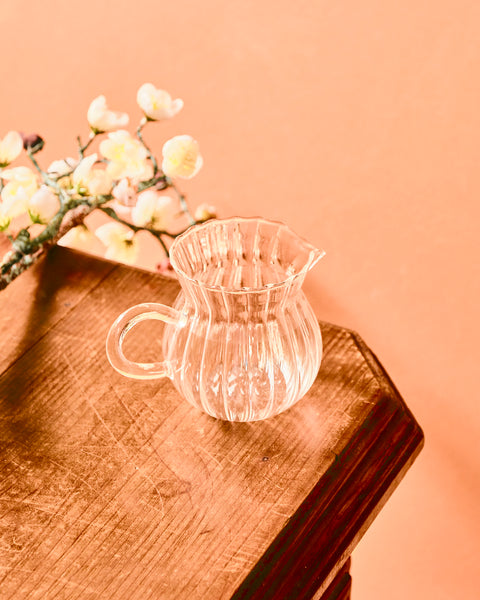 Luna Curvy Creamer Jug - Mini