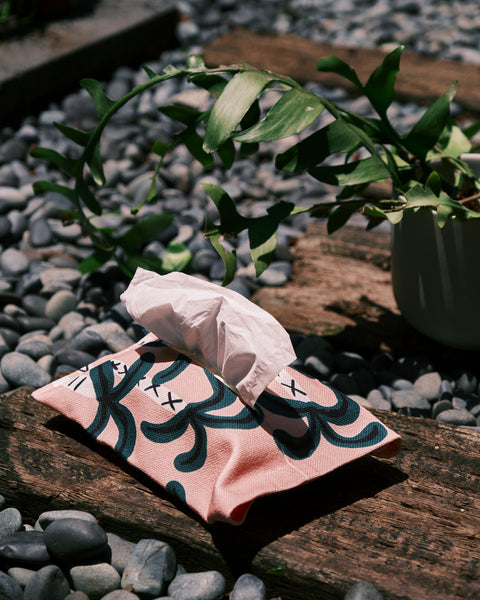 Tropicana Tissue Holder