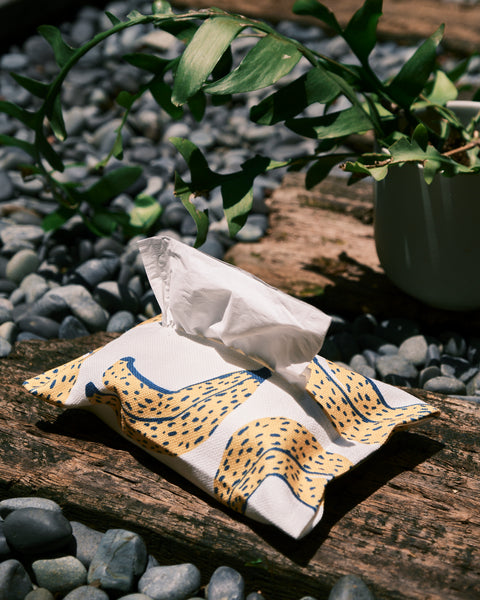Tropicana Tissue Holder