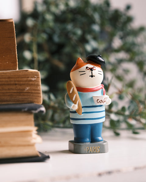 Mr Meow Travels Figurine
