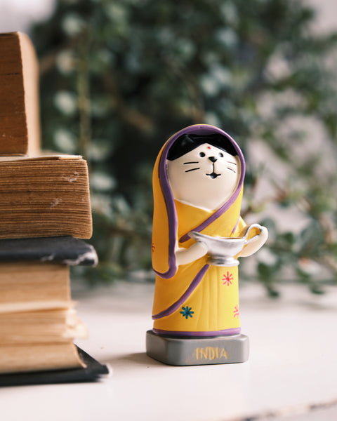 Mr Meow Travels Figurine