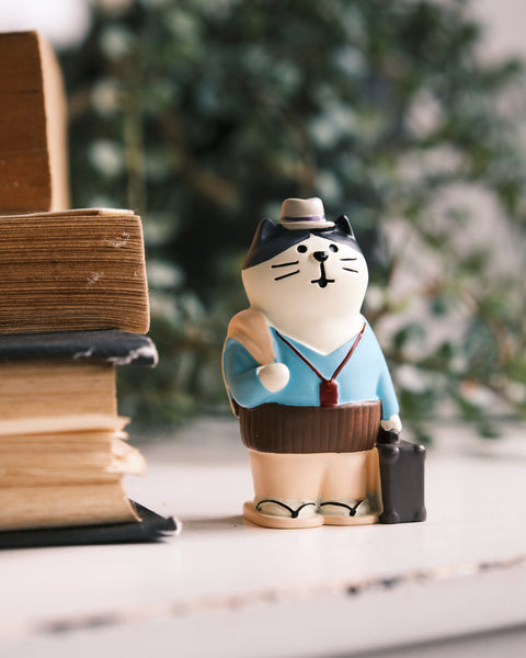 Mr Meow Travels Figurine