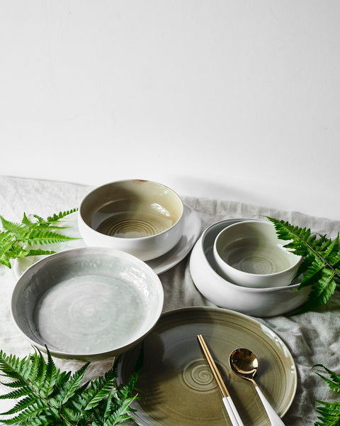 Riley Raised Bowl