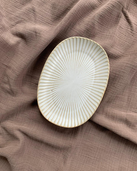 Quail Oval Serving Dish - Medium