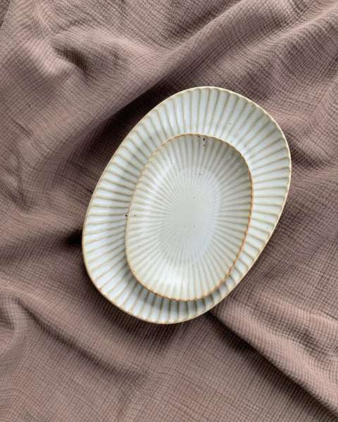 Quail Oval Serving Dish - Medium